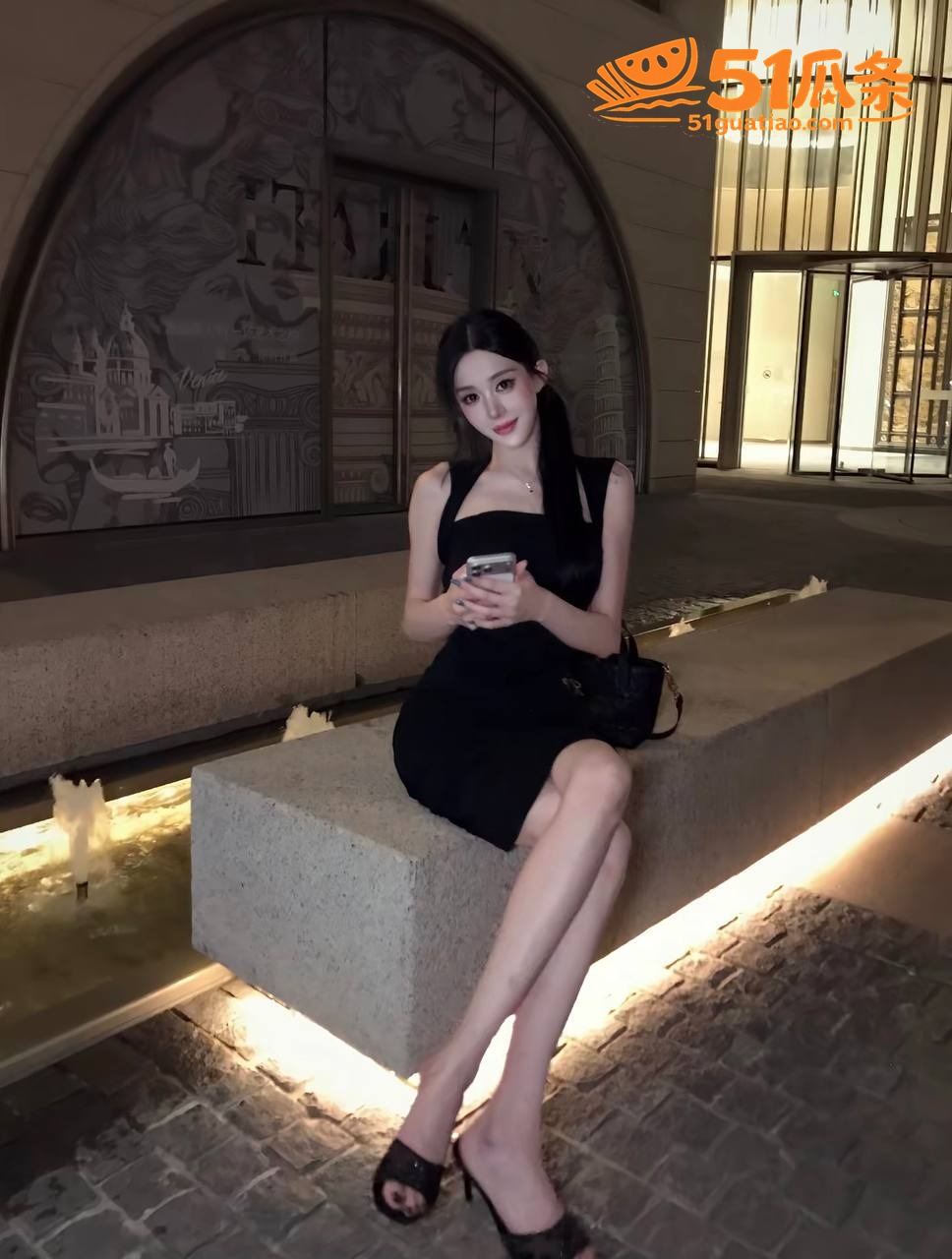 Alex 订婚闪分后相关图片32