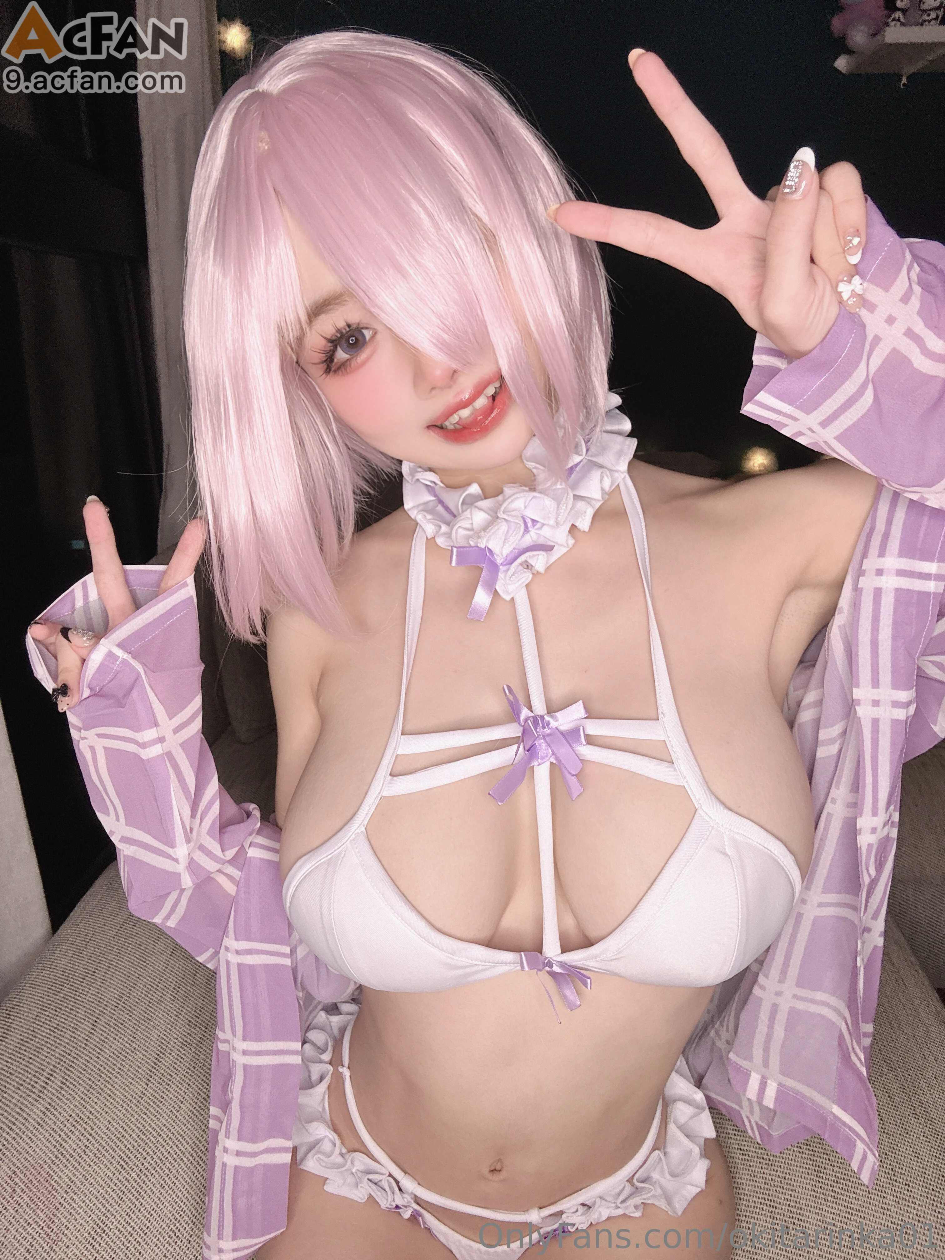 Okita_Rinka_(沖田凜花Rinka)_cosplay_Mashu_Kyrielight_-_FateGrand_Order、64 ページ