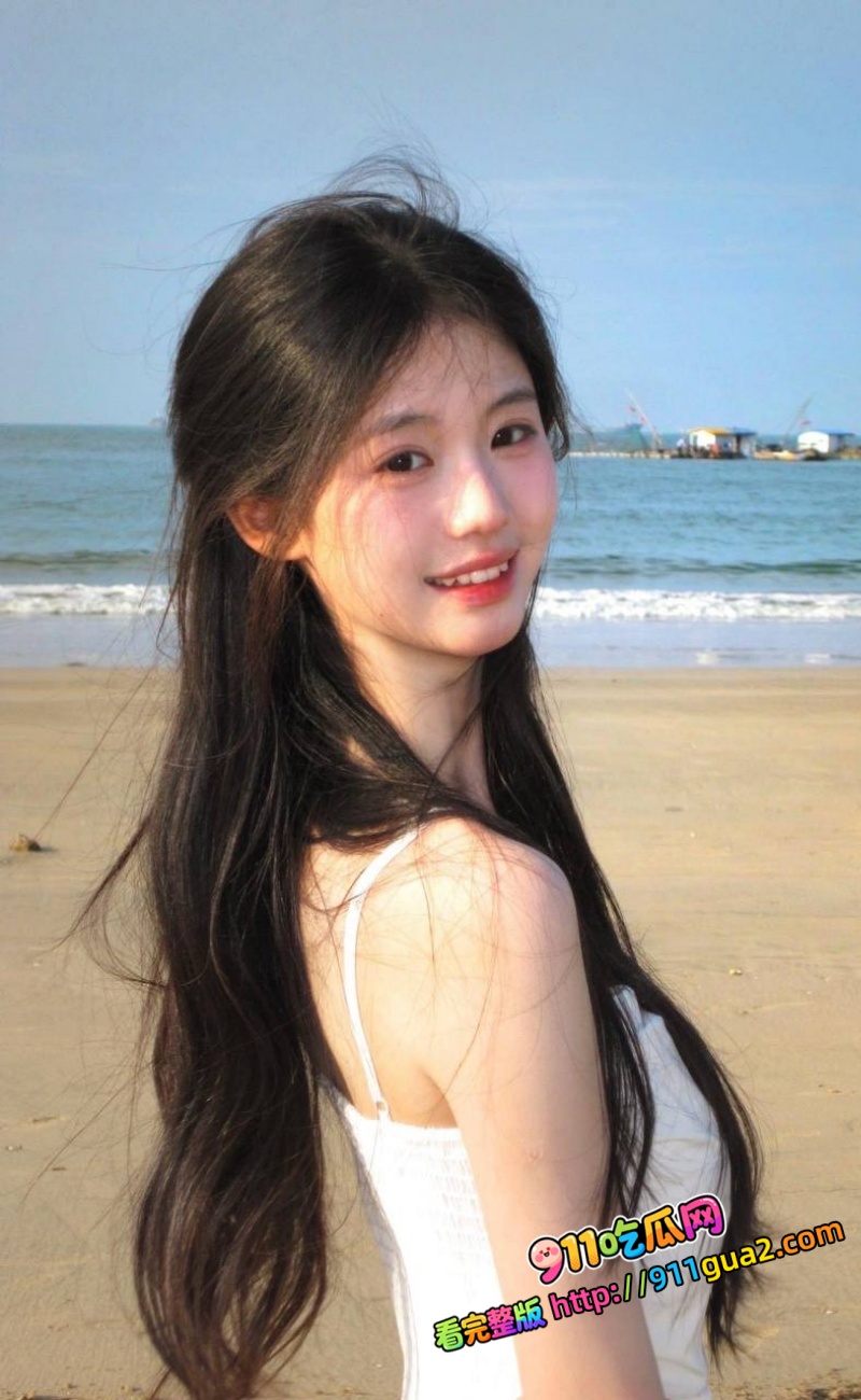 绿帽的极品的老婆，淫语不带套，三人激情无限，绿帽老公献妻给单男，骚妻被单男操到喷水高潮 10