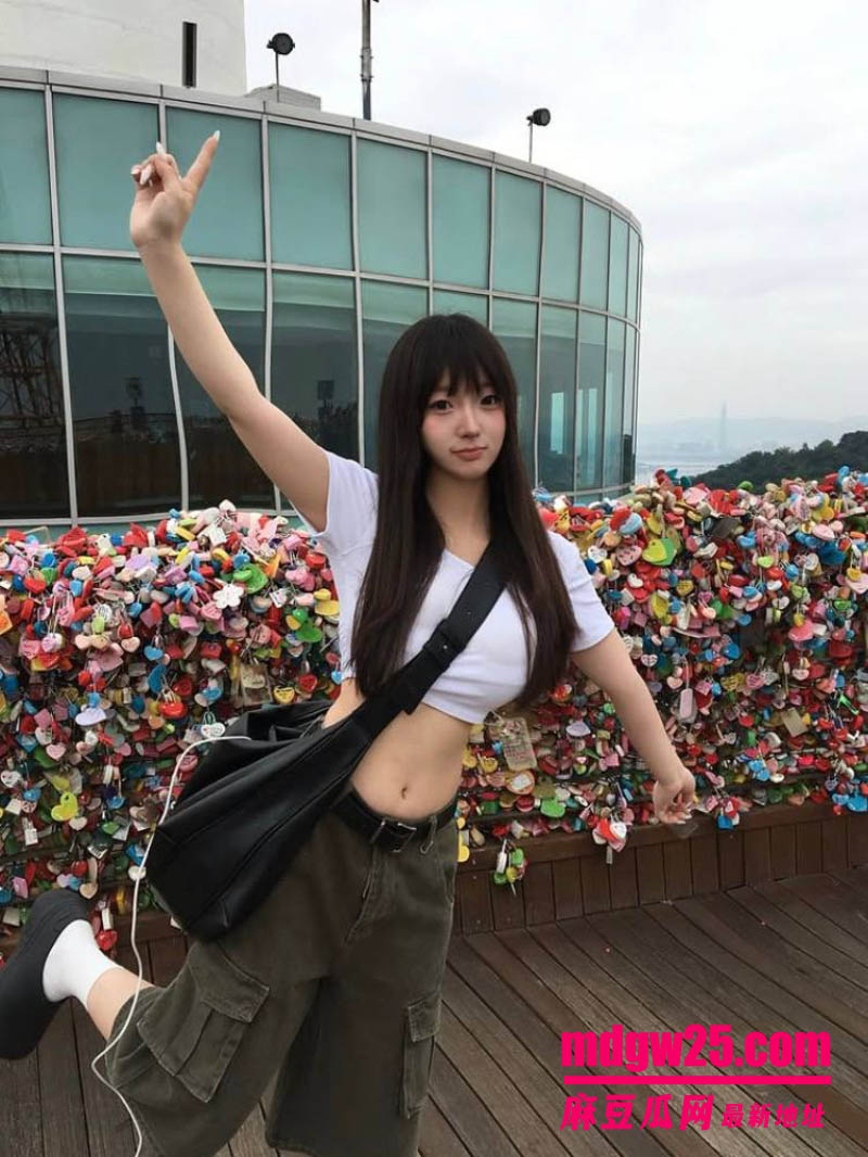 上海大学韩国留学生 极品小网红菜菜不雅视频合集流出 清纯呆萌美女露脸口交做爱