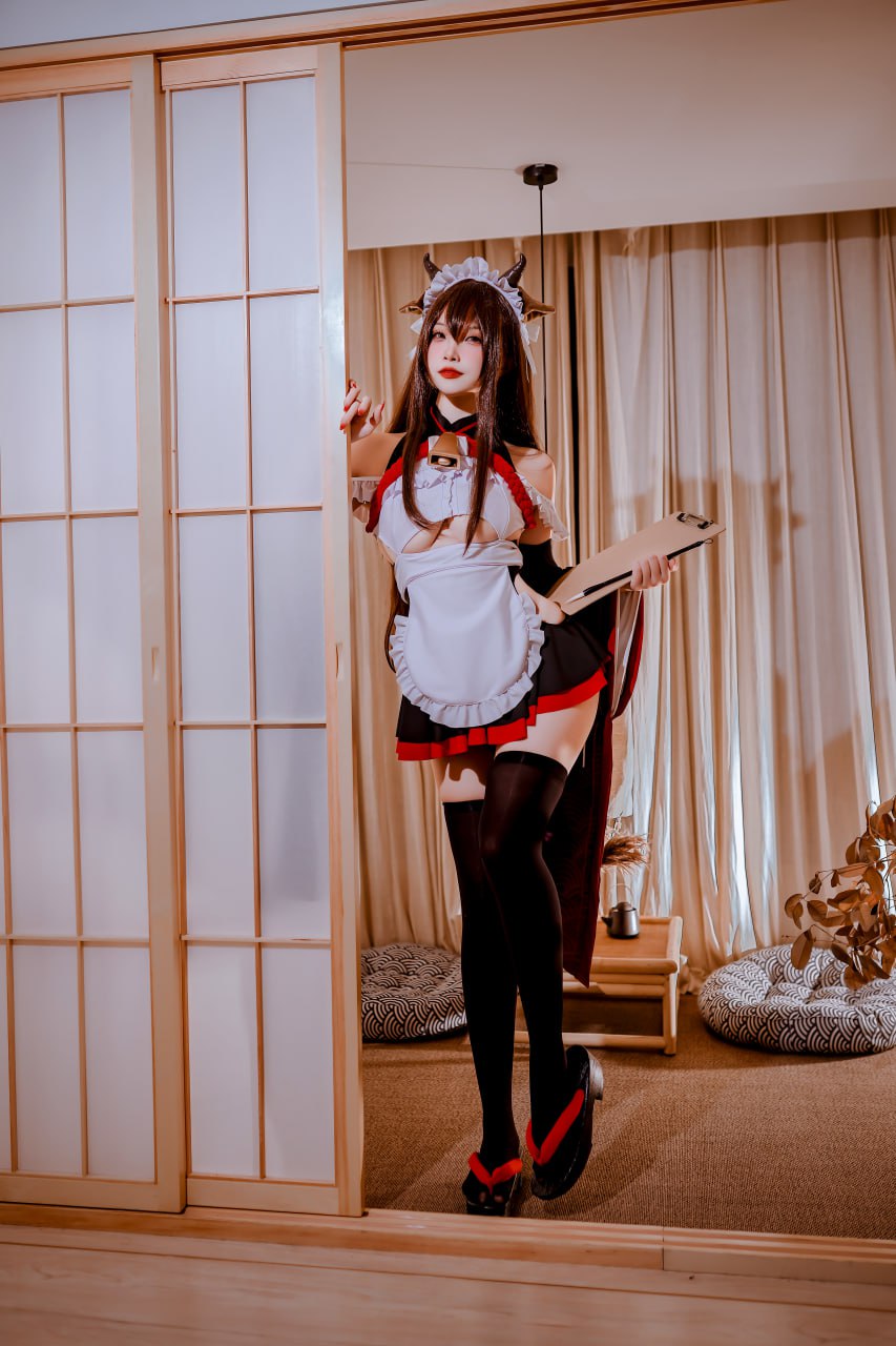 碧蓝航线 - 樫野女仆, страница 4