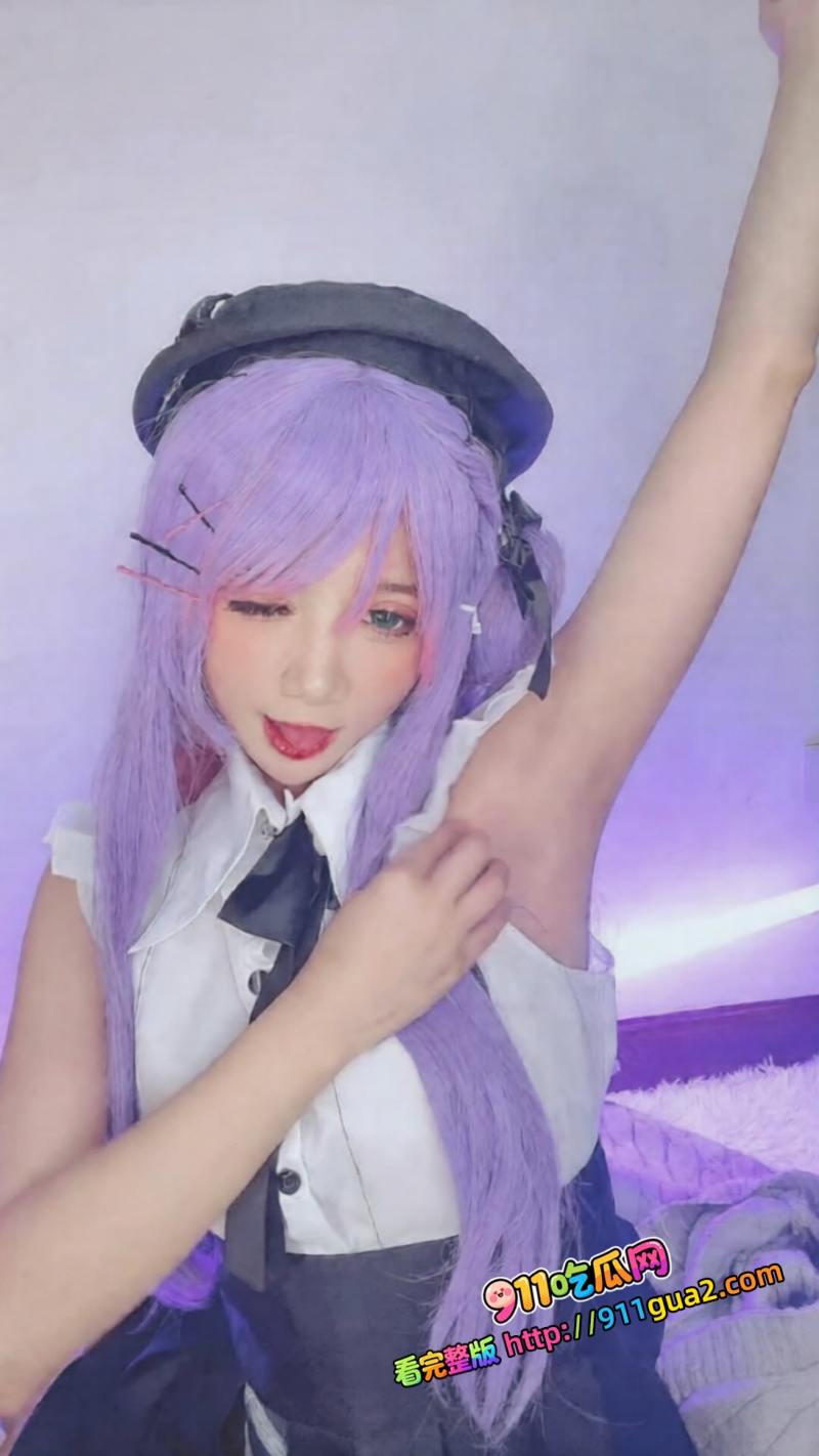 颜值福利姬PoppaChan化身Hololive制服紧裹性感酮体扭动撩人主动撅臀翘臀展示裙底风光让人欲罢不能 1