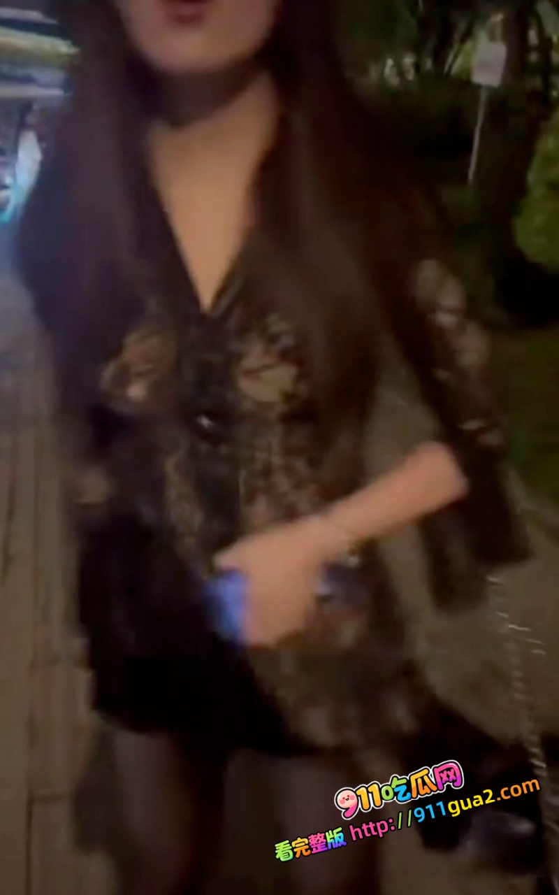 成都又上大分，一个男的男扮女装来做小姐，被大哥识破，求大哥心理阴影面积 6