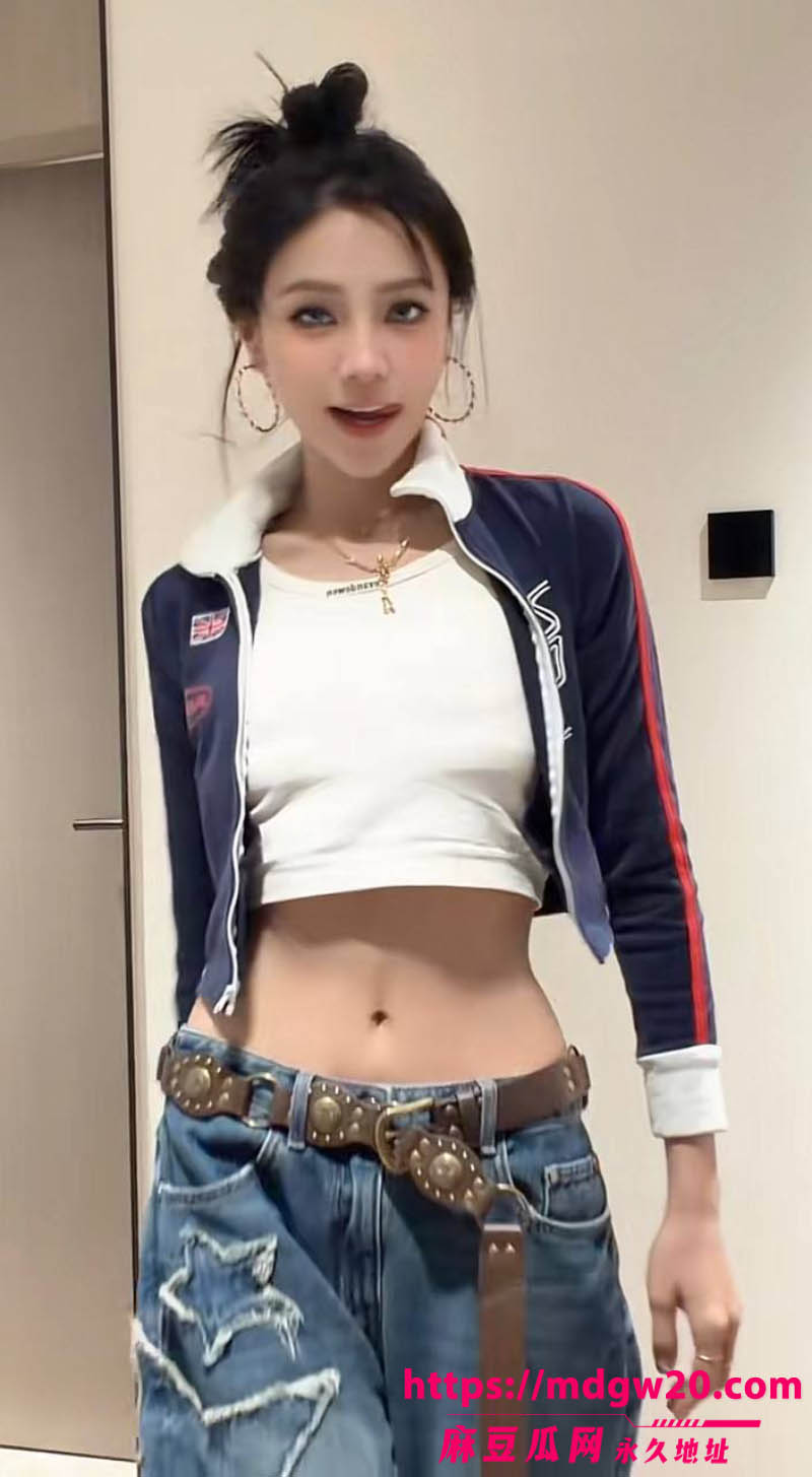 时代少年团队长马嘉祺被曝与谢可寅秘密恋爱期间出轨 私联女粉丝还涉集资
