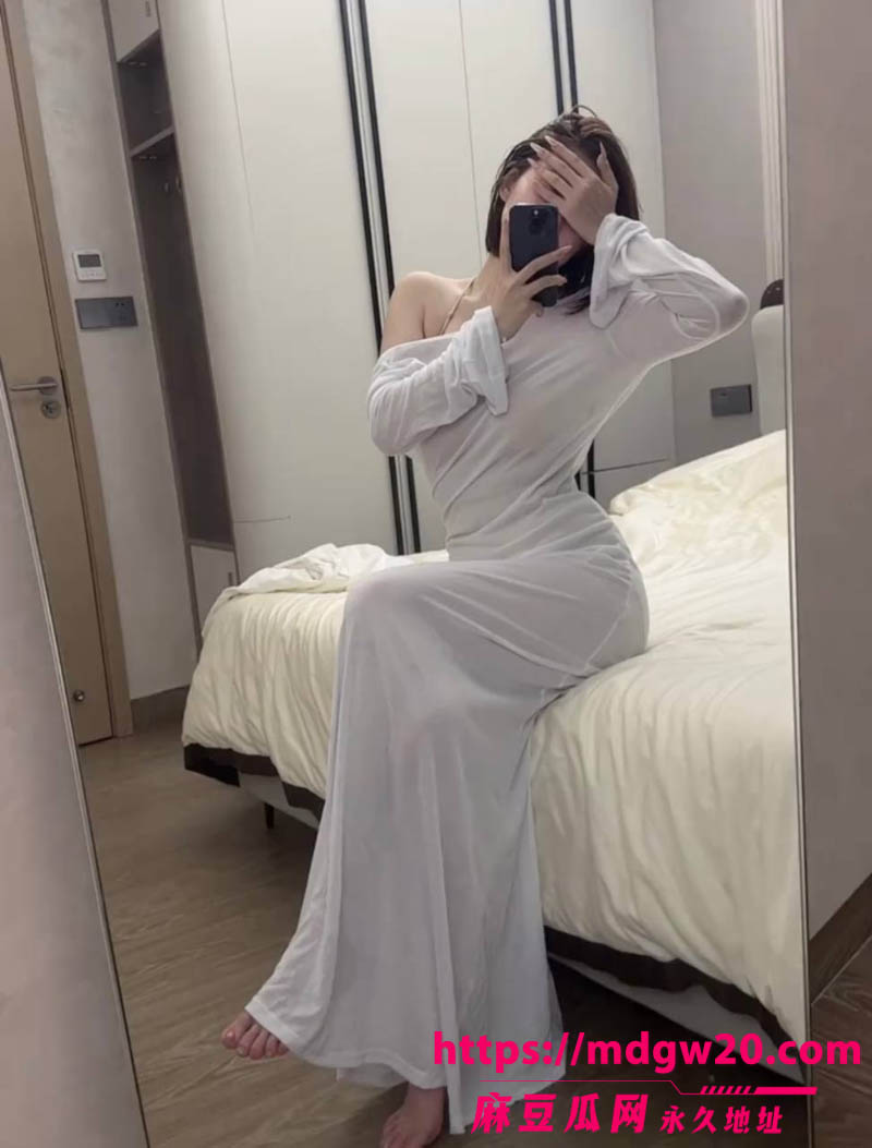 潮汕网红叶哈哈当小三9个月狂捞200万9