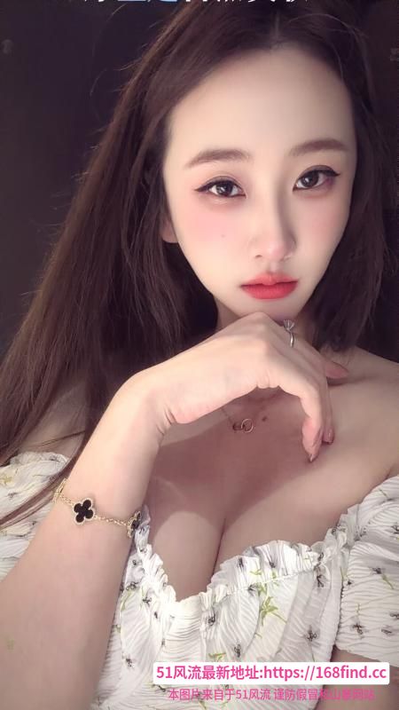 闺蜜姐妹花