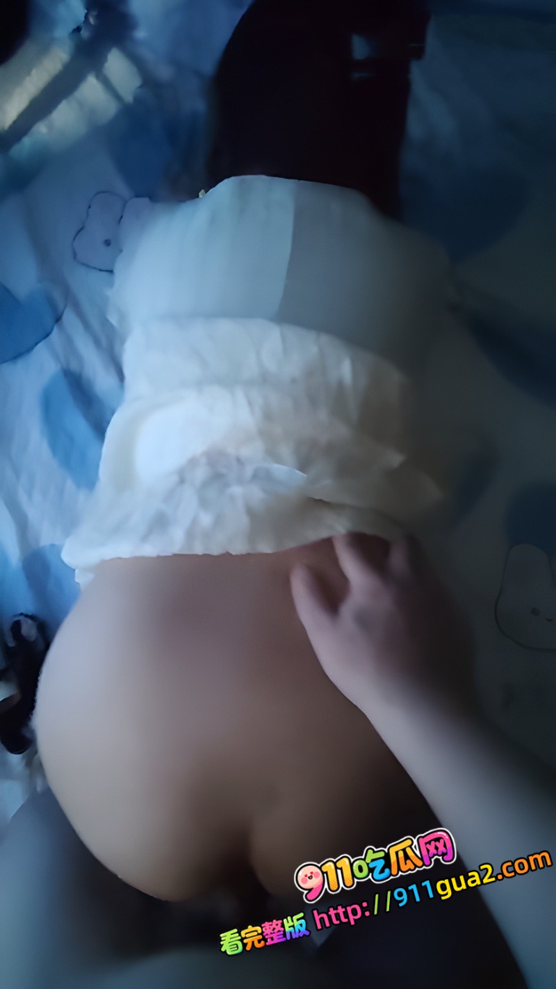 山西运城超市老板娘 带儿子和同学3P乱交 照片8