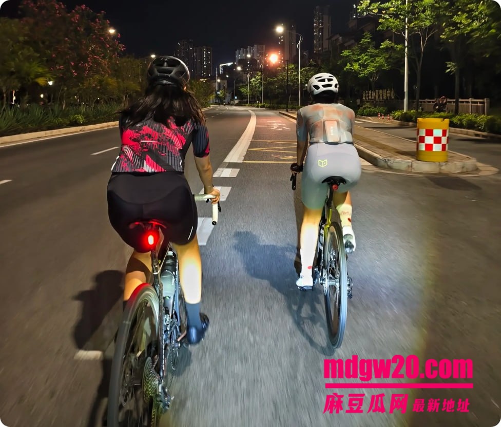 南宁骑行圈婚外情彻底翻车 已婚男与麦佳琪多次发情侣款骑行合照 花海同款抖音秀恩爱 原配发帖哭诉被背叛