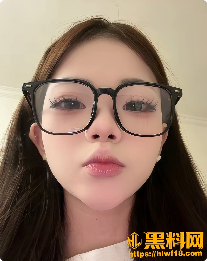 李知恩被偷拍视频流出 2
