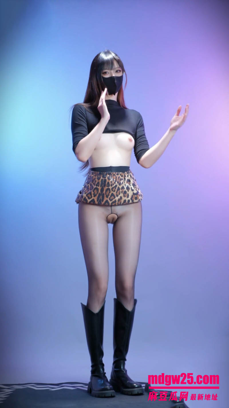 推特超正点舞娘桥本玲奈 情趣丝袜裸跳自慰合集 扭臀晃胸假鸡巴狠插湿穴