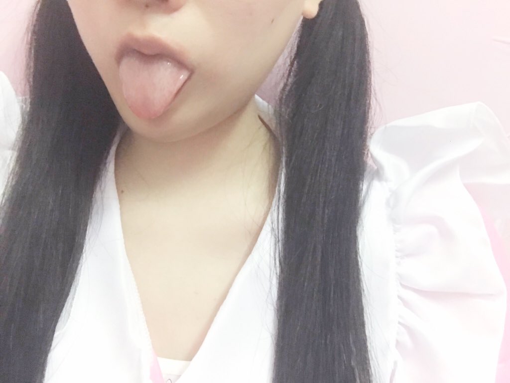 求你了爸爸…就这样后入插到狗狗身体里吧…汪