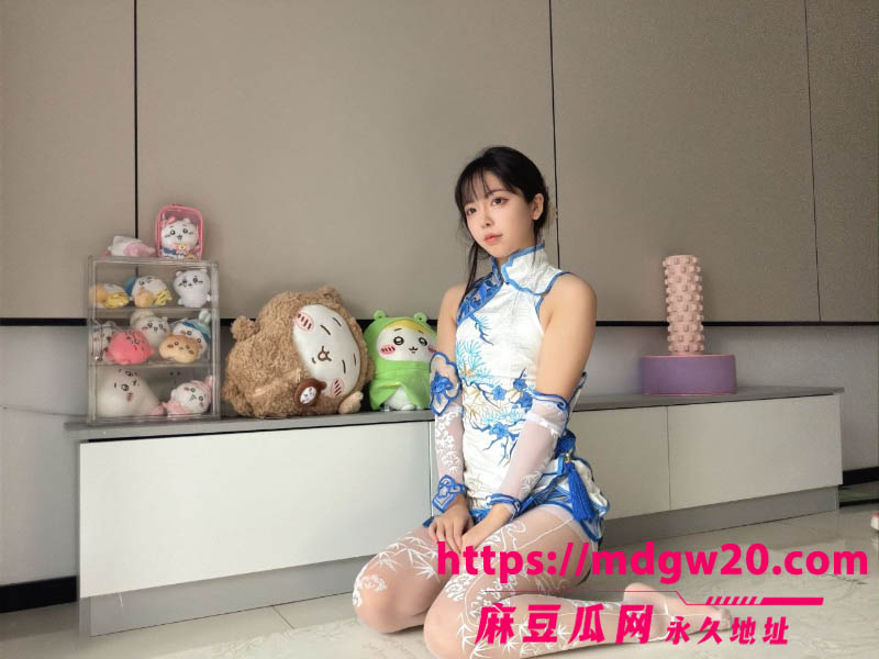 B站65万粉高颜值up主缘樱澪三点粉嫩 多套情趣装露点裸舞福利合集引爆