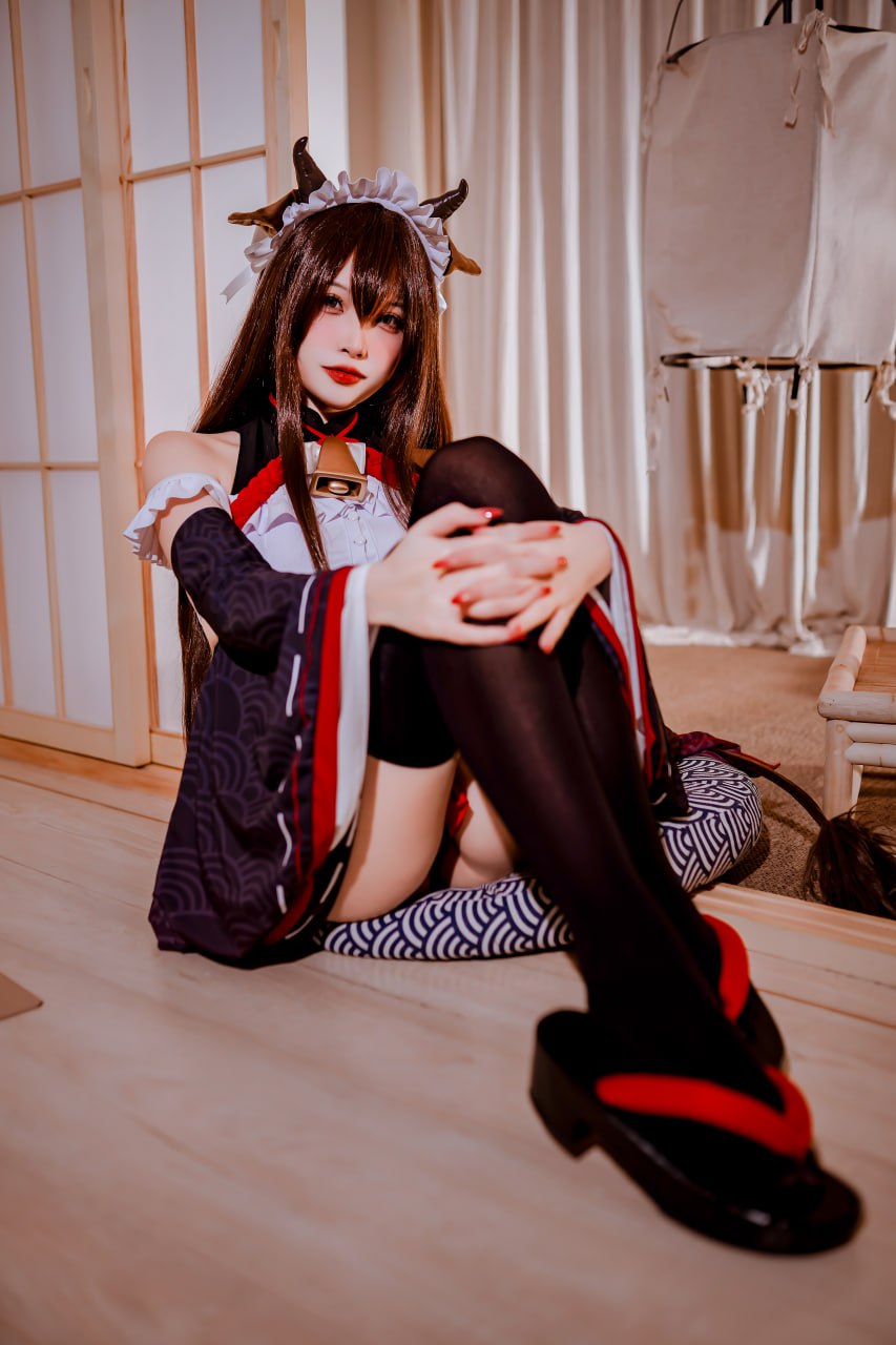 碧蓝航线 - 樫野女仆, страница 8