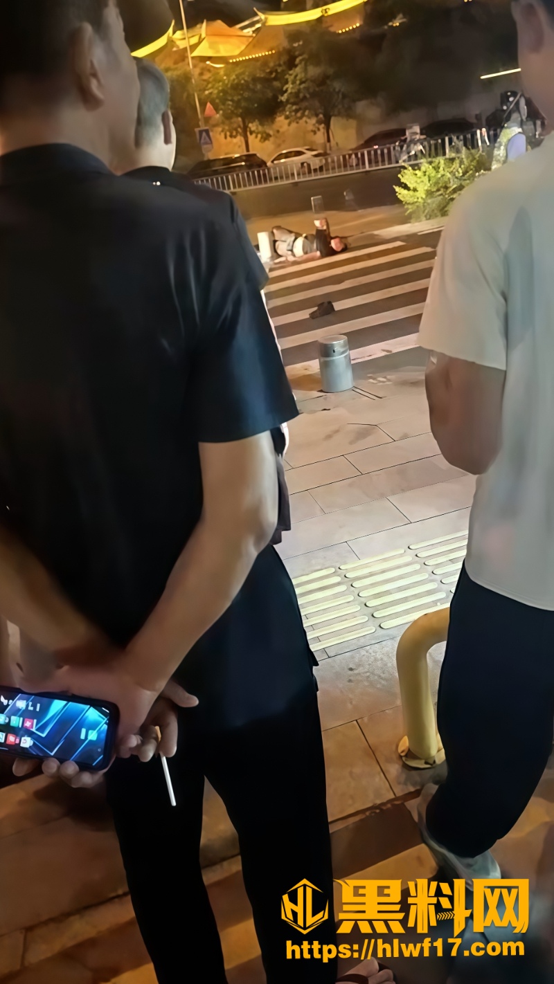 石狮八卦街醉汉驾车撞人事件2