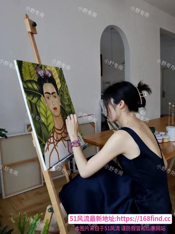 170文艺咖女友小野