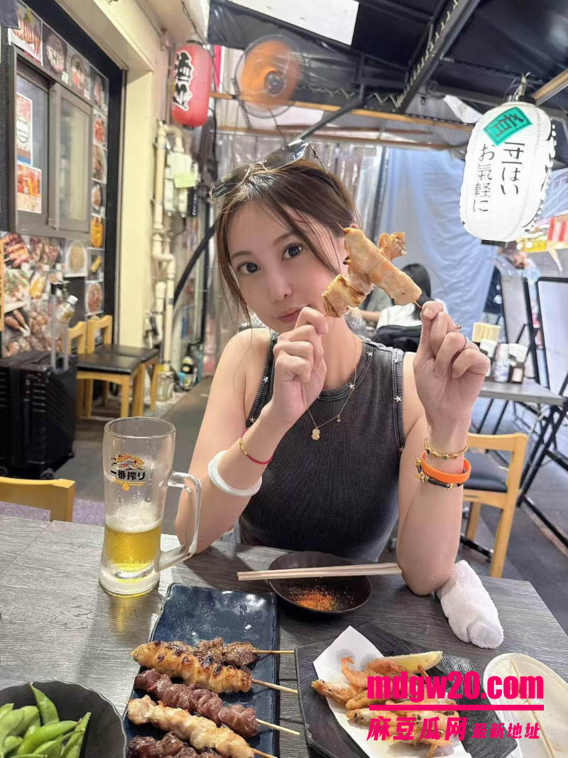 辽宁阜新反差婊陈思萍不雅视频合集流出 清纯萌妹被灌醉后内射爆操 床上功夫口活一流