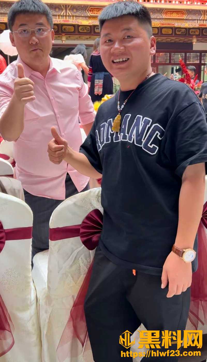 网红陈卯卯人设崩塌 4W800px