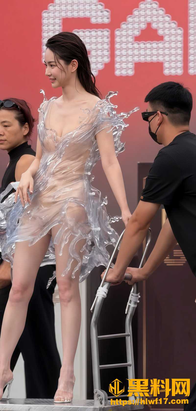 戚薇真空水花裙福利资源 4