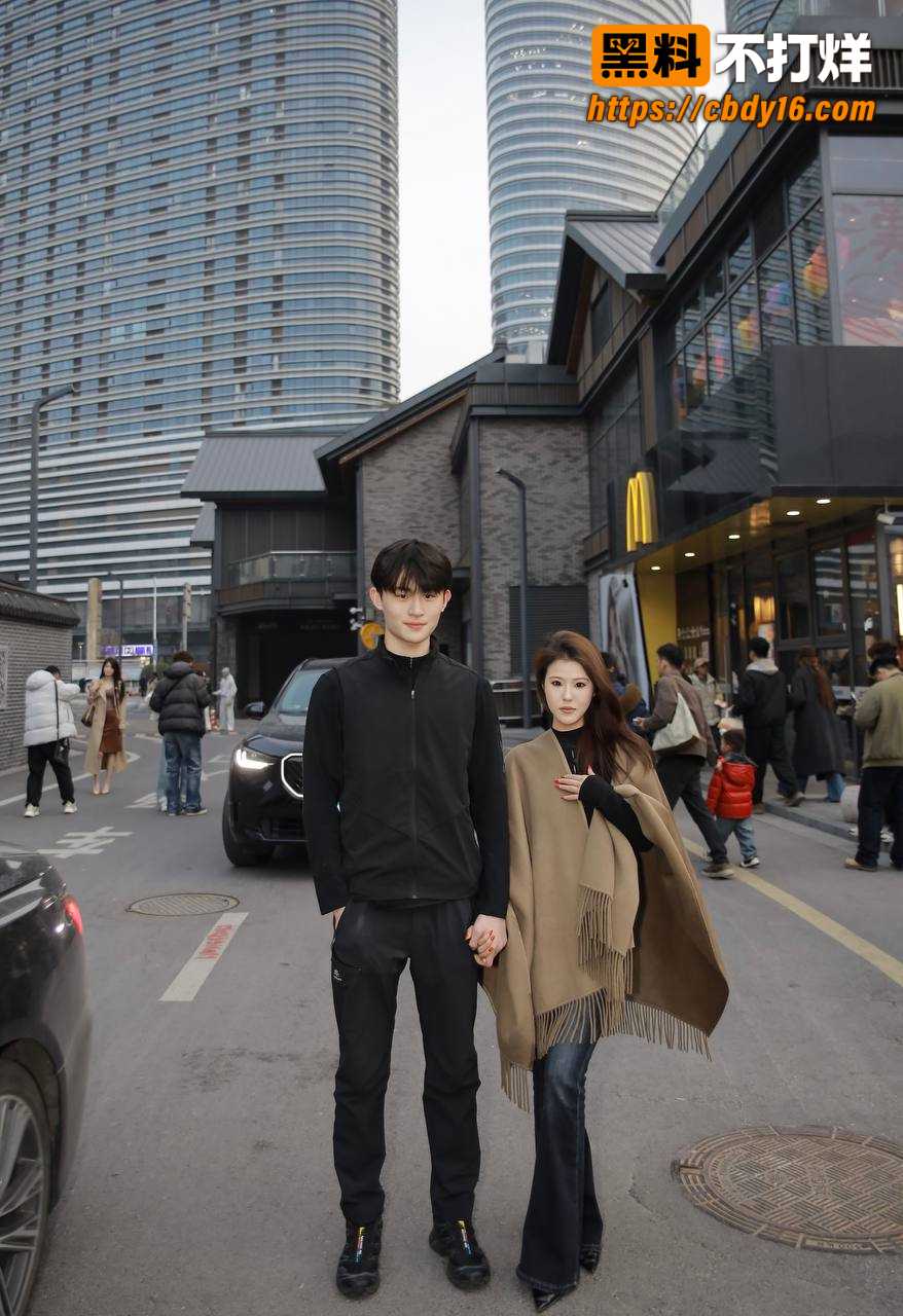 甜妹女网红melina知三当三19