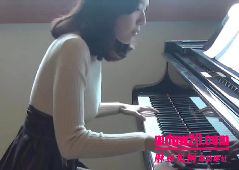 YouTuber台湾钢琴家PanPiano 小P新会员限定影片预告又火了 cos宝可梦黑白2独奏片
