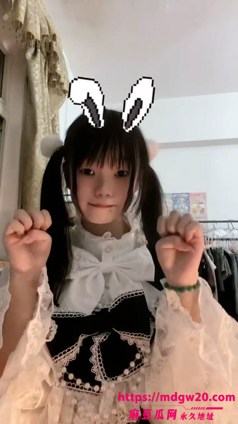 v6.mp4.00_08_28_02.Still004