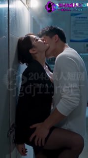 【我与发小母亲的虐缘】 完整剧集分享  #我与发小母亲的虐缘  #ai成人短剧 #ai短剧  #熟女 (2/5)